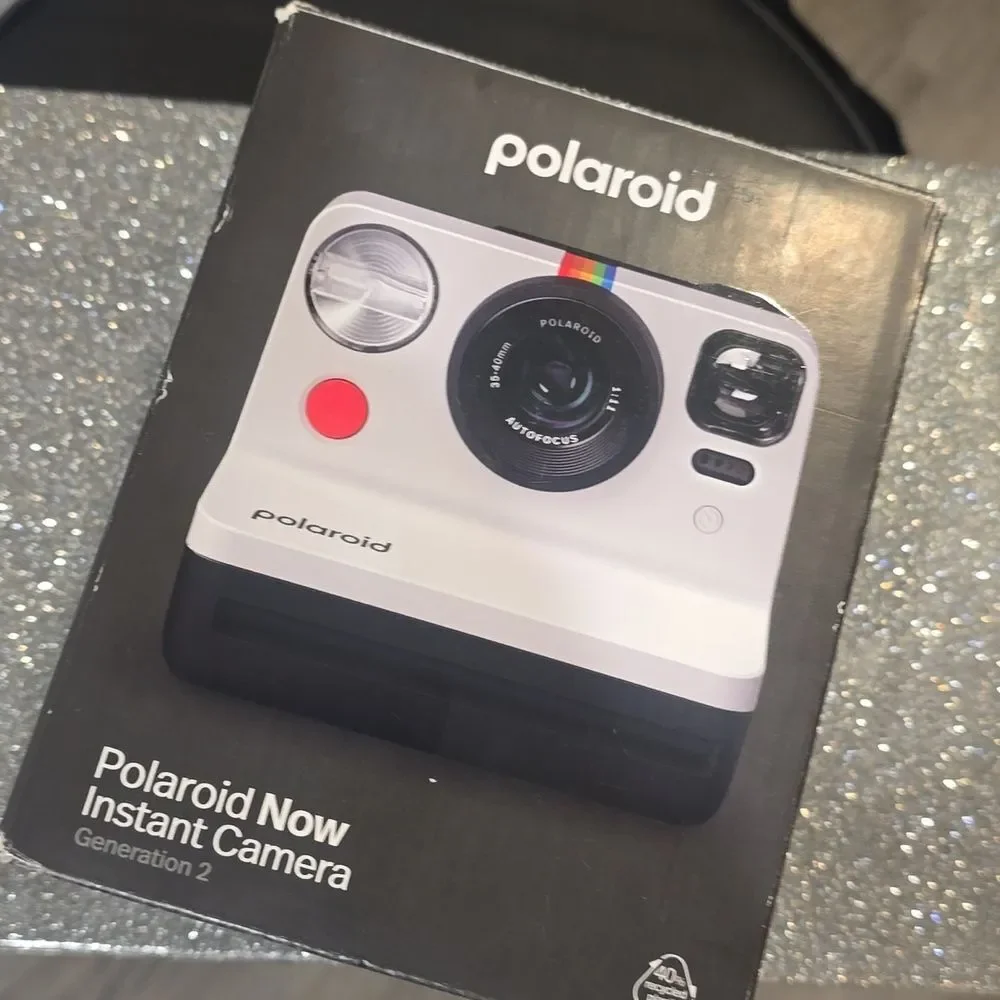 Polaroid‎ Now Instant Camera- White
